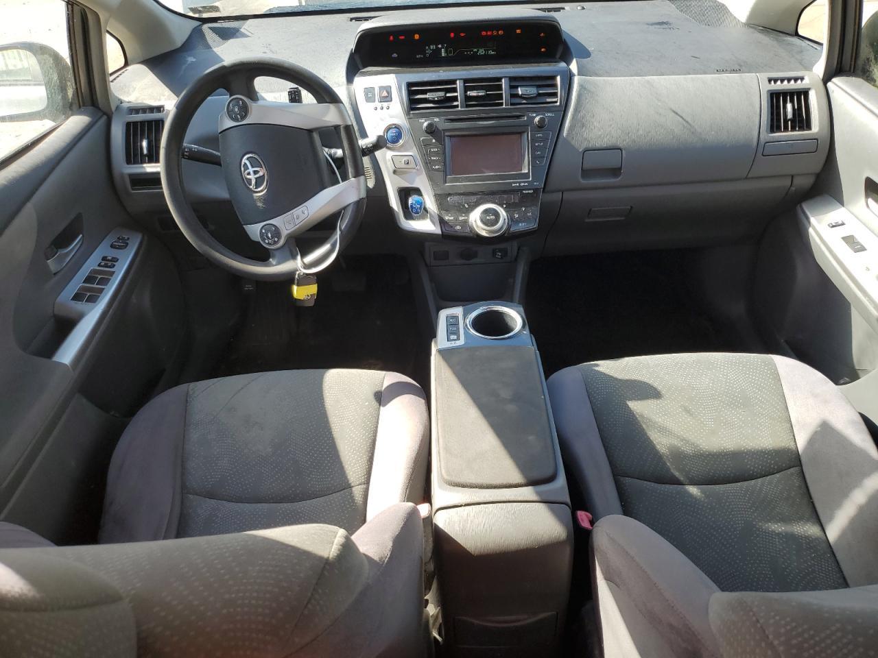 2012 TOYOTA PRIUS V