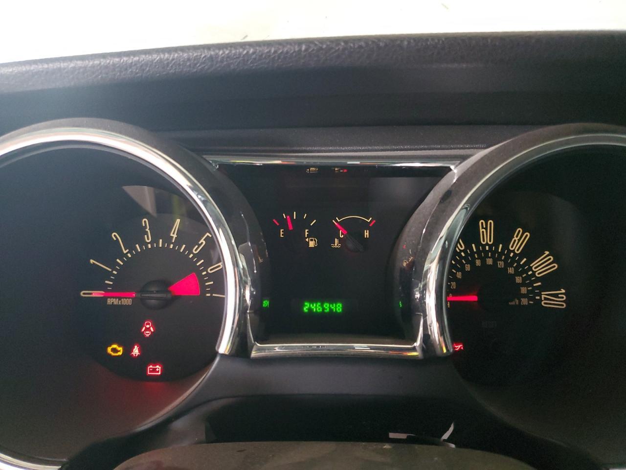 2005 FORD MUSTANG