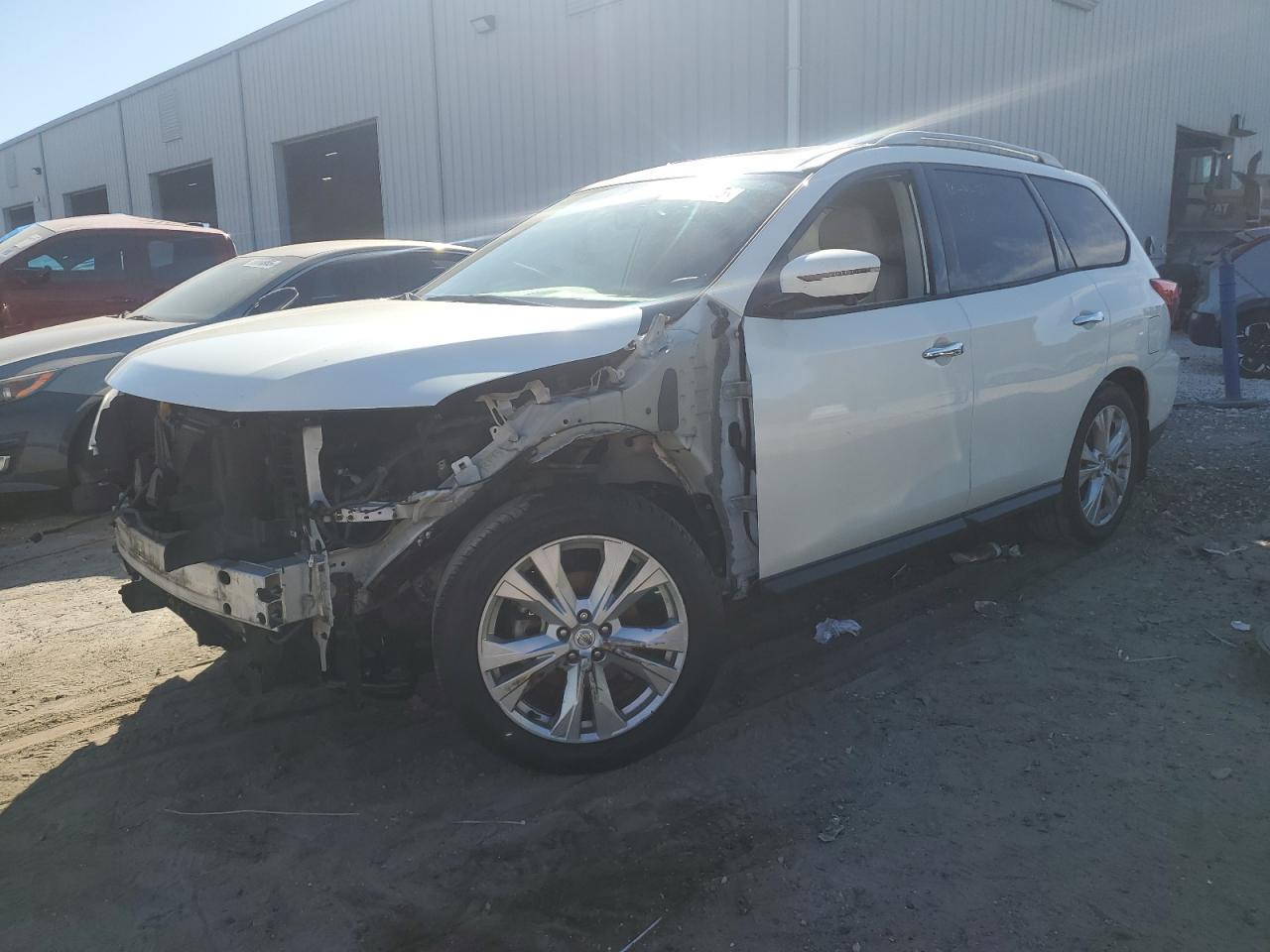 2019 NISSAN PATHFINDER