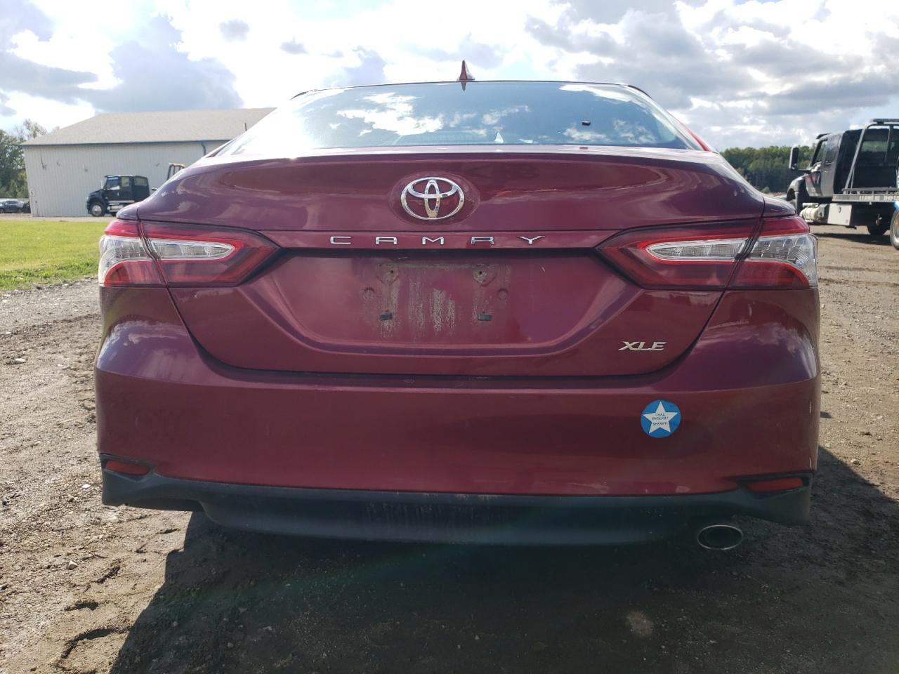 2019 TOYOTA CAMRY