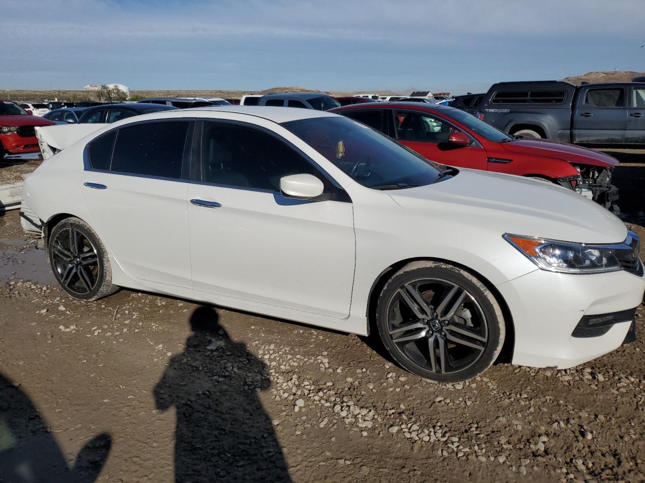 2016 HONDA ACCORD