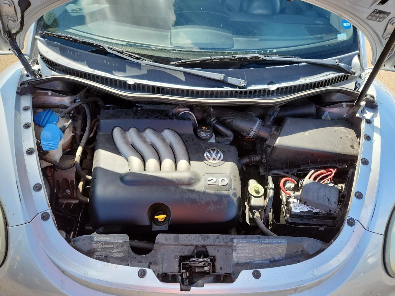 2005 VOLKSWAGEN Beetle