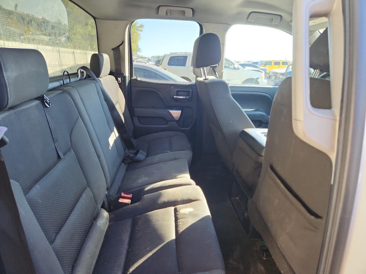 2018 CHEVROLET Silverado