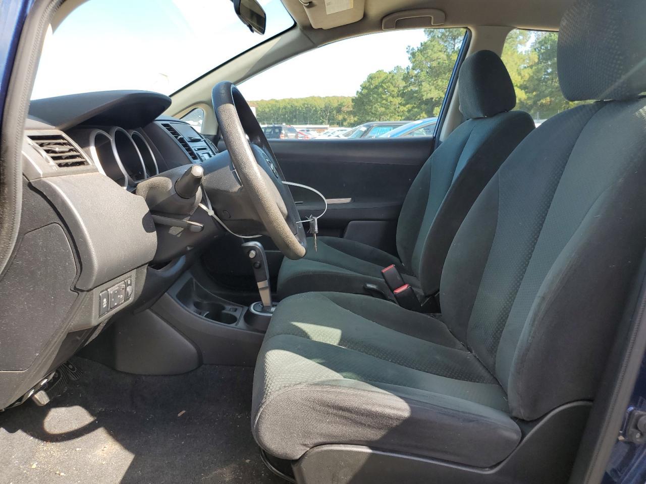 2012 NISSAN VERSA