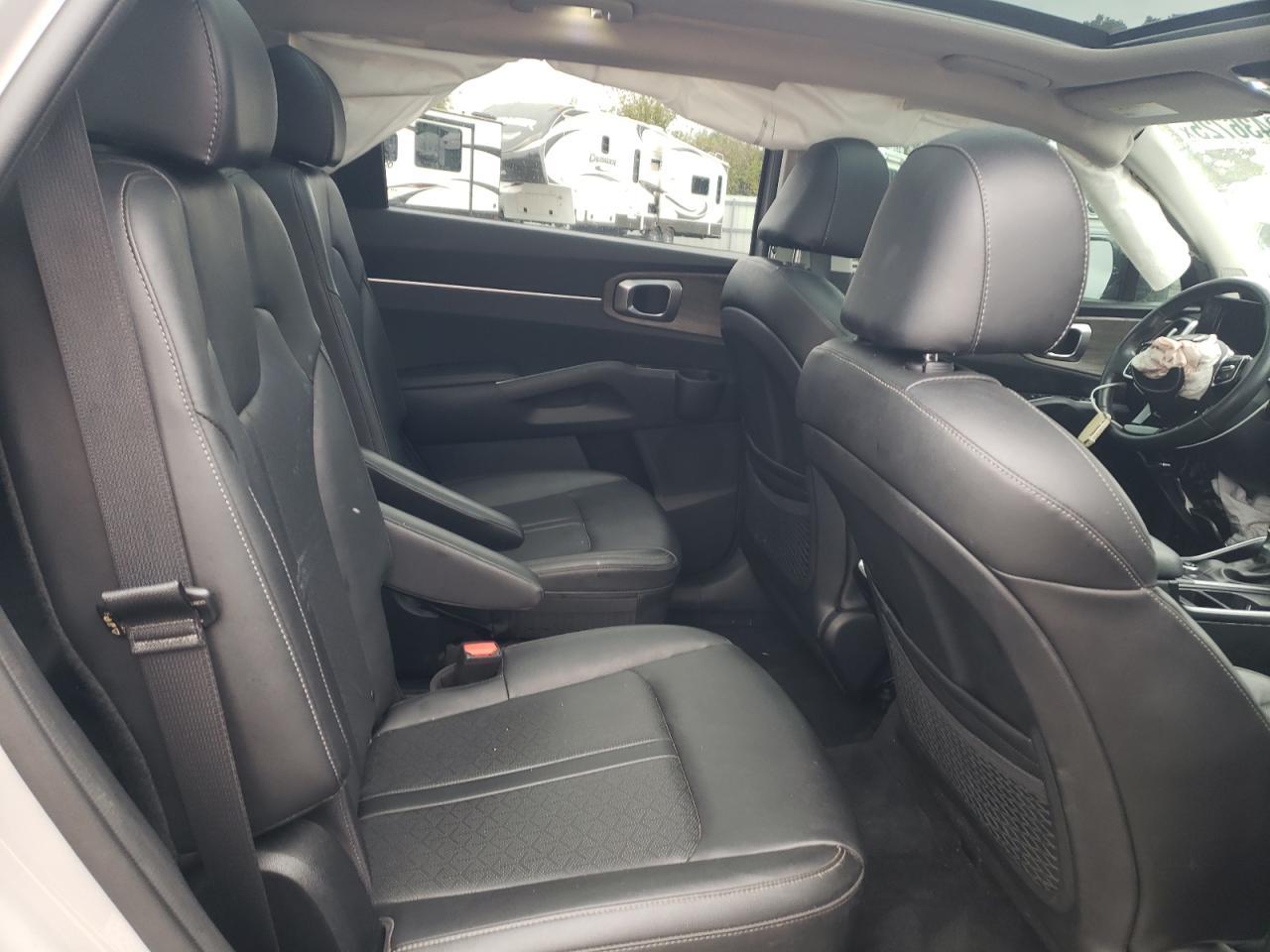 2022 KIA SORENTO