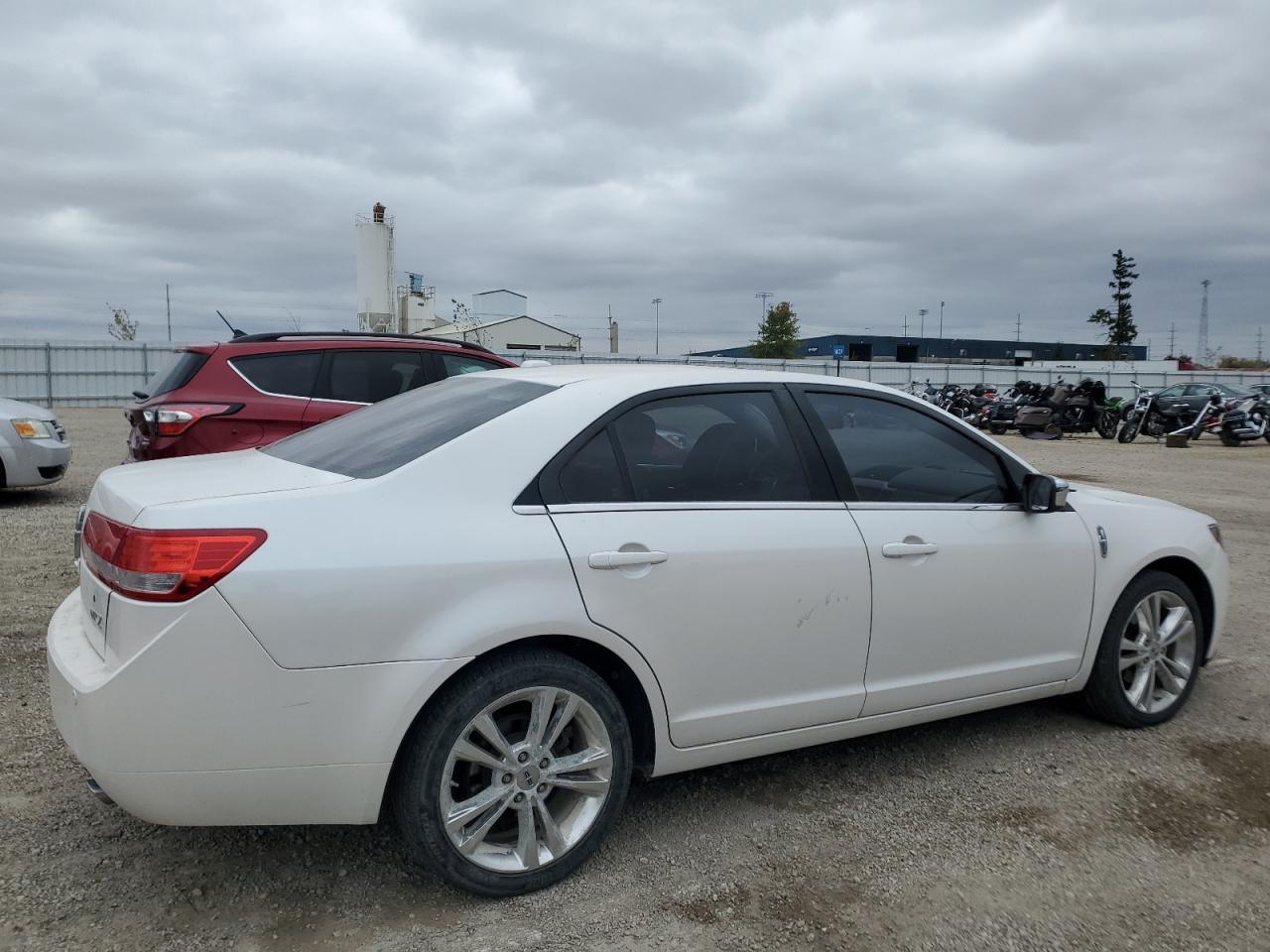 2010 LINCOLN MKZ