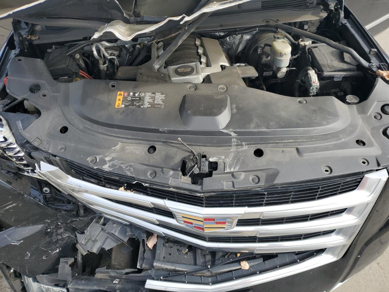 2018 CADILLAC Escalade ESV