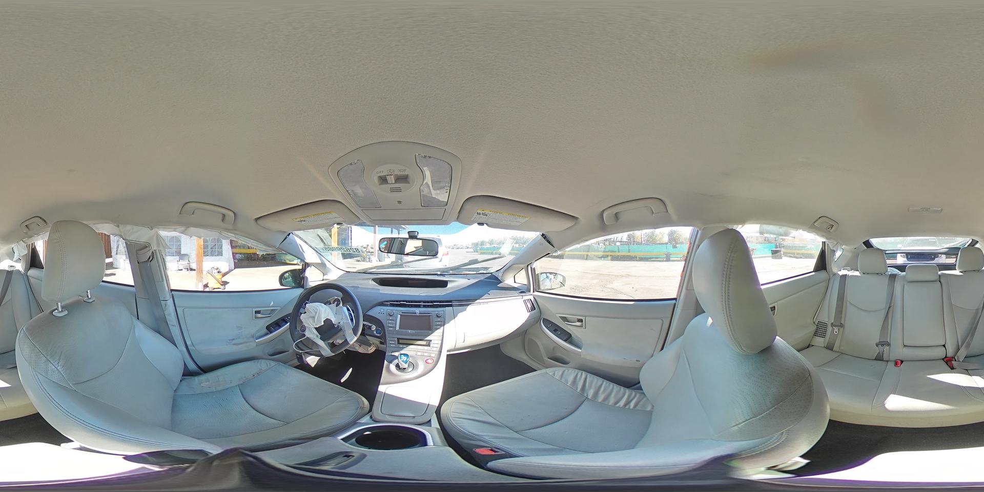 2015 TOYOTA PRIUS