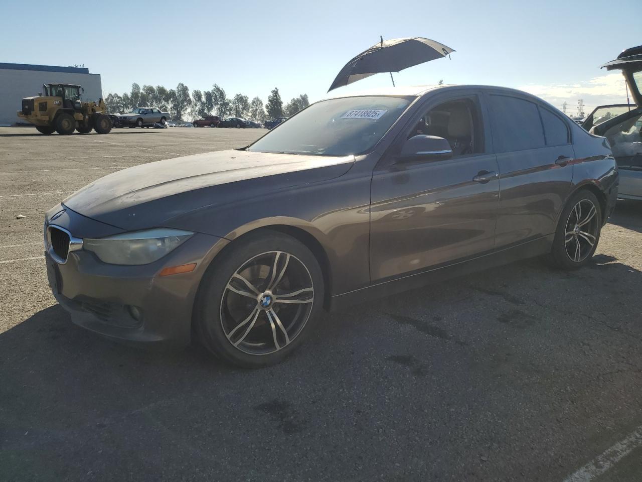2013 BMW 3 SERIES