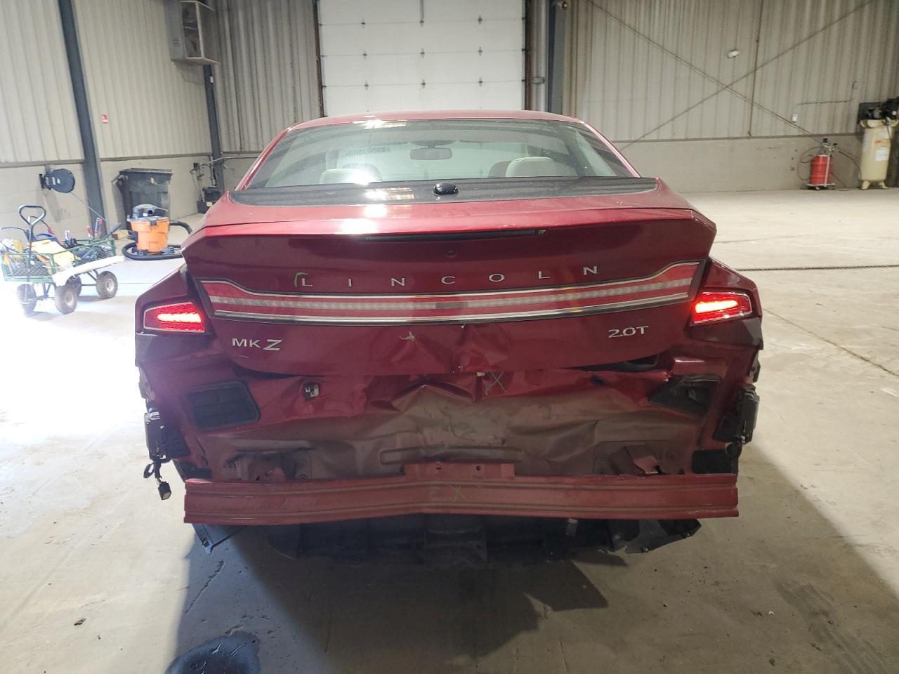 2017 LINCOLN MKZ