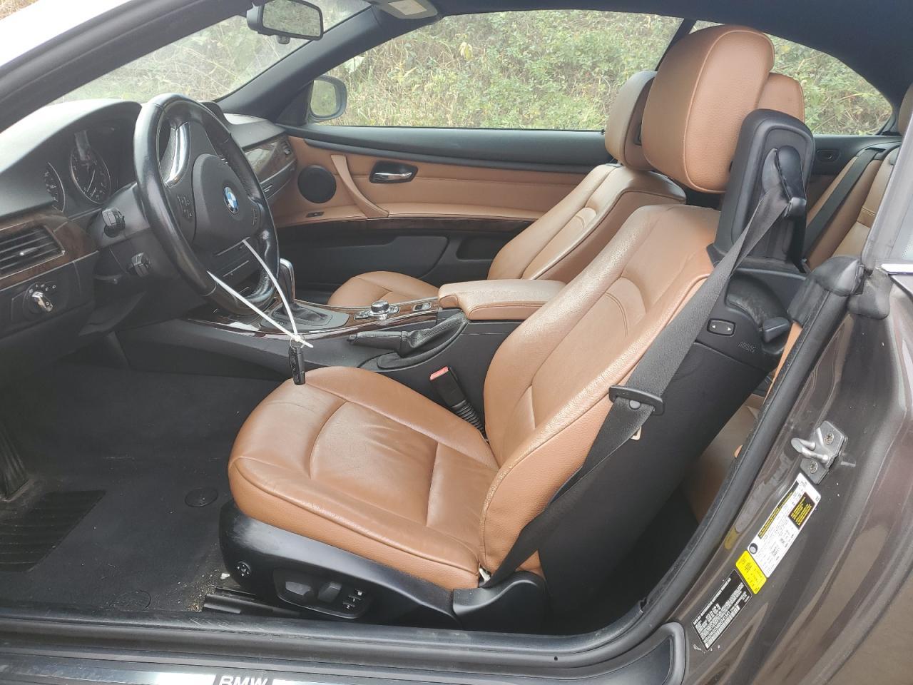 2011 BMW 3 SERIES