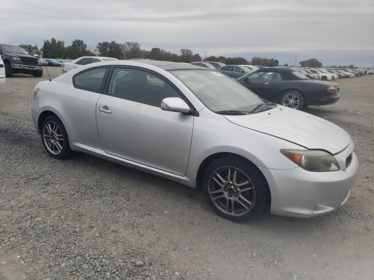 2010 TOYOTA SCION