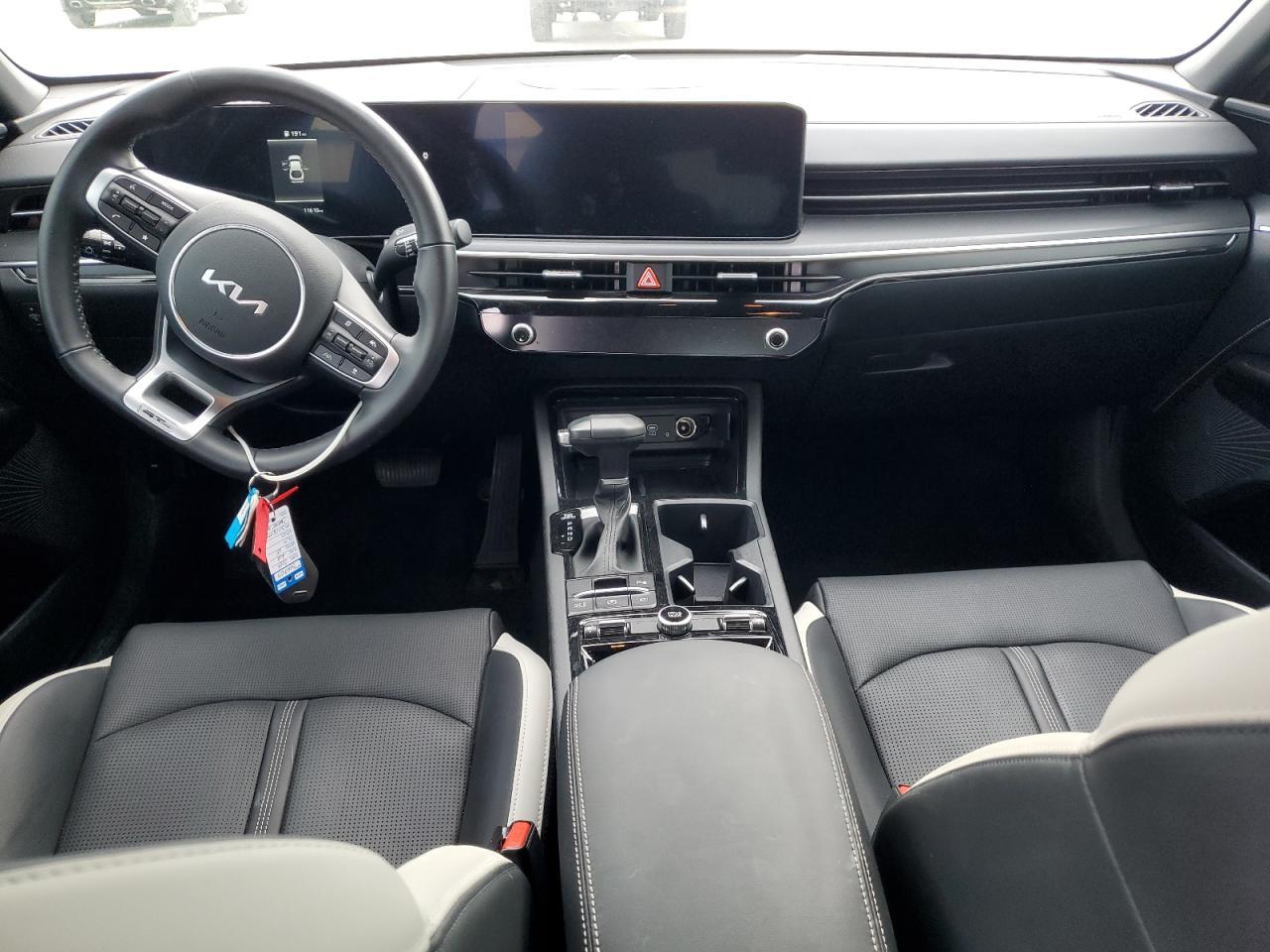 2025 KIA K5