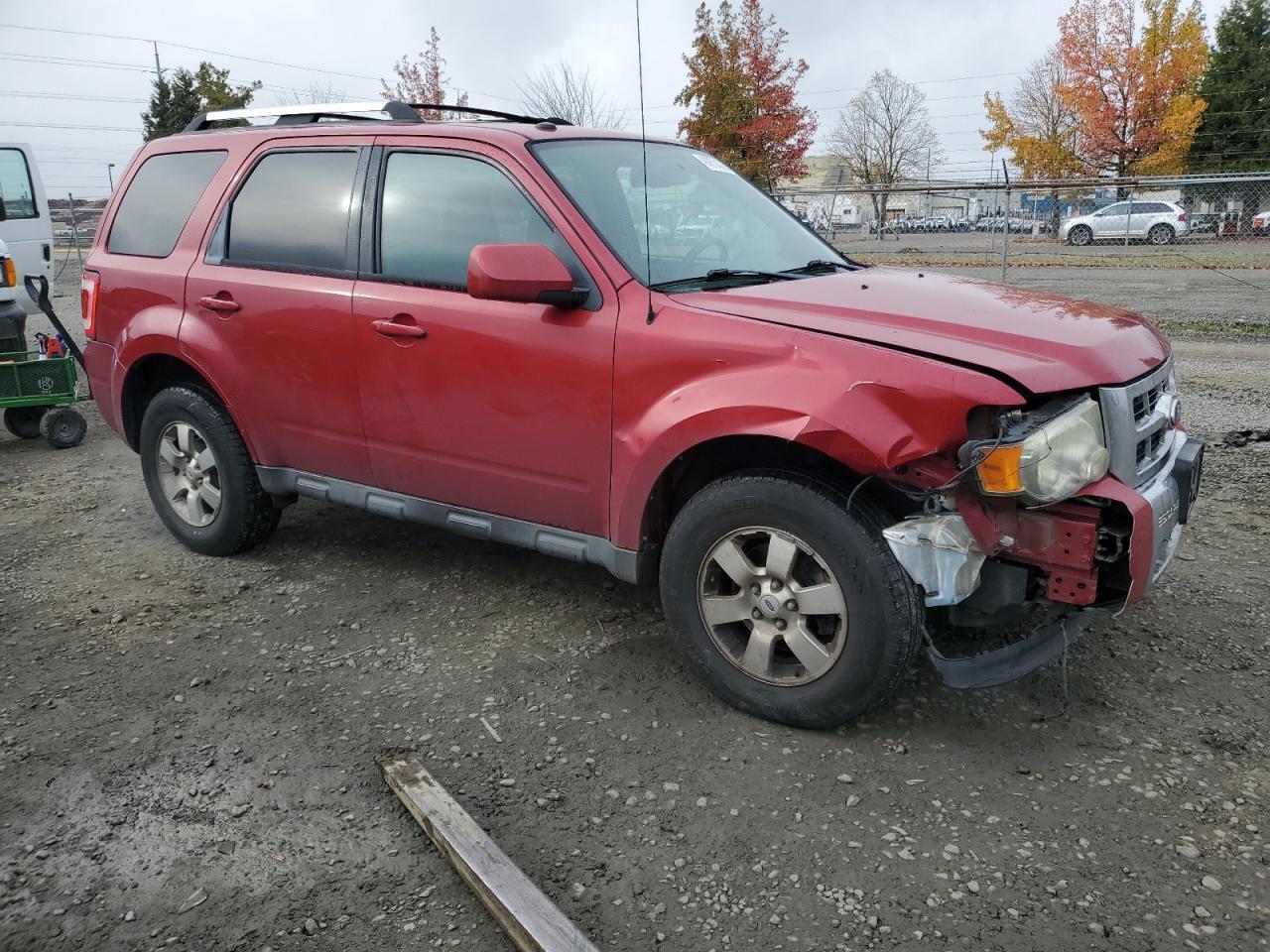 2010 FORD ESCAPE