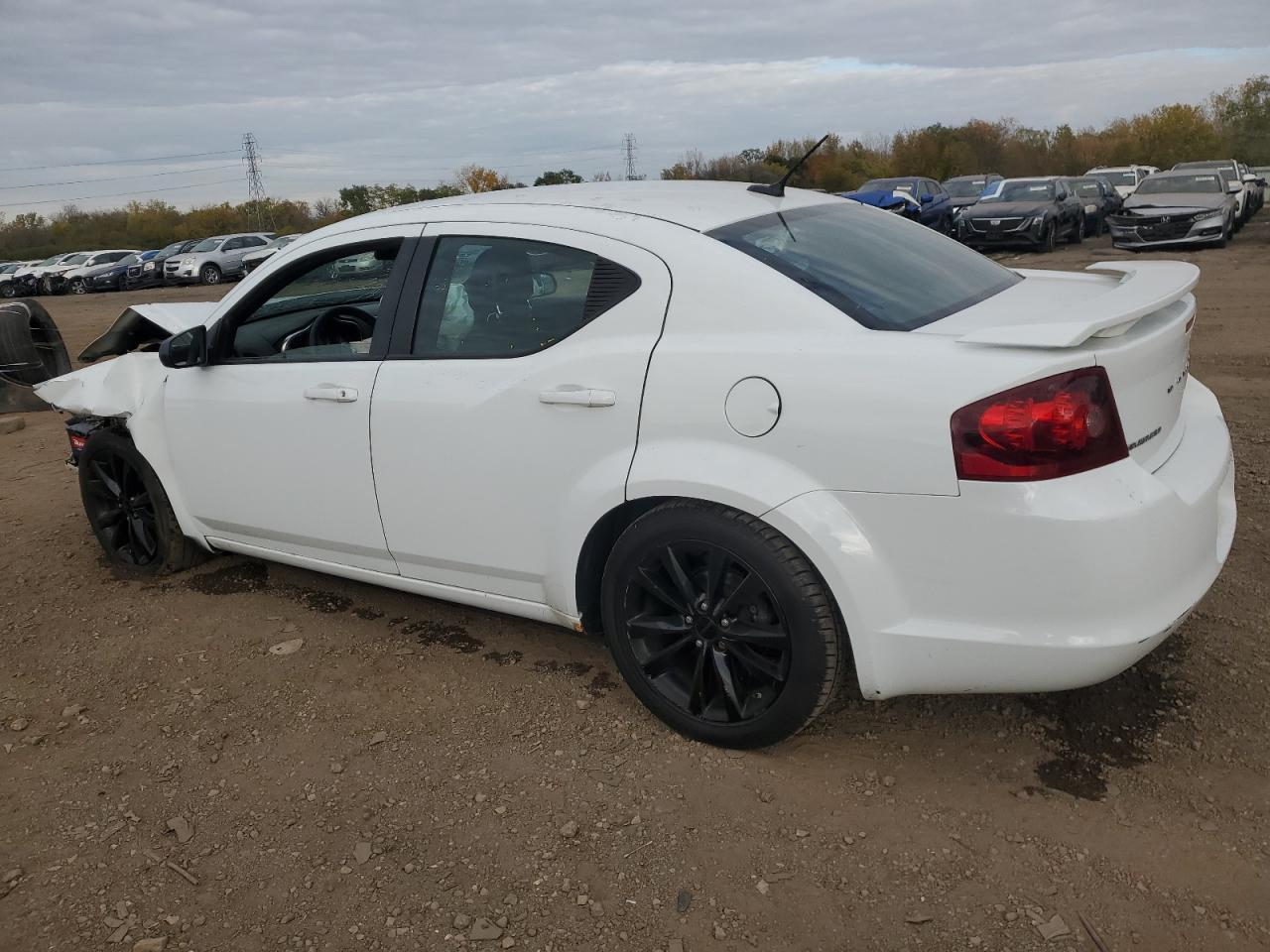 2014 DODGE Avenger