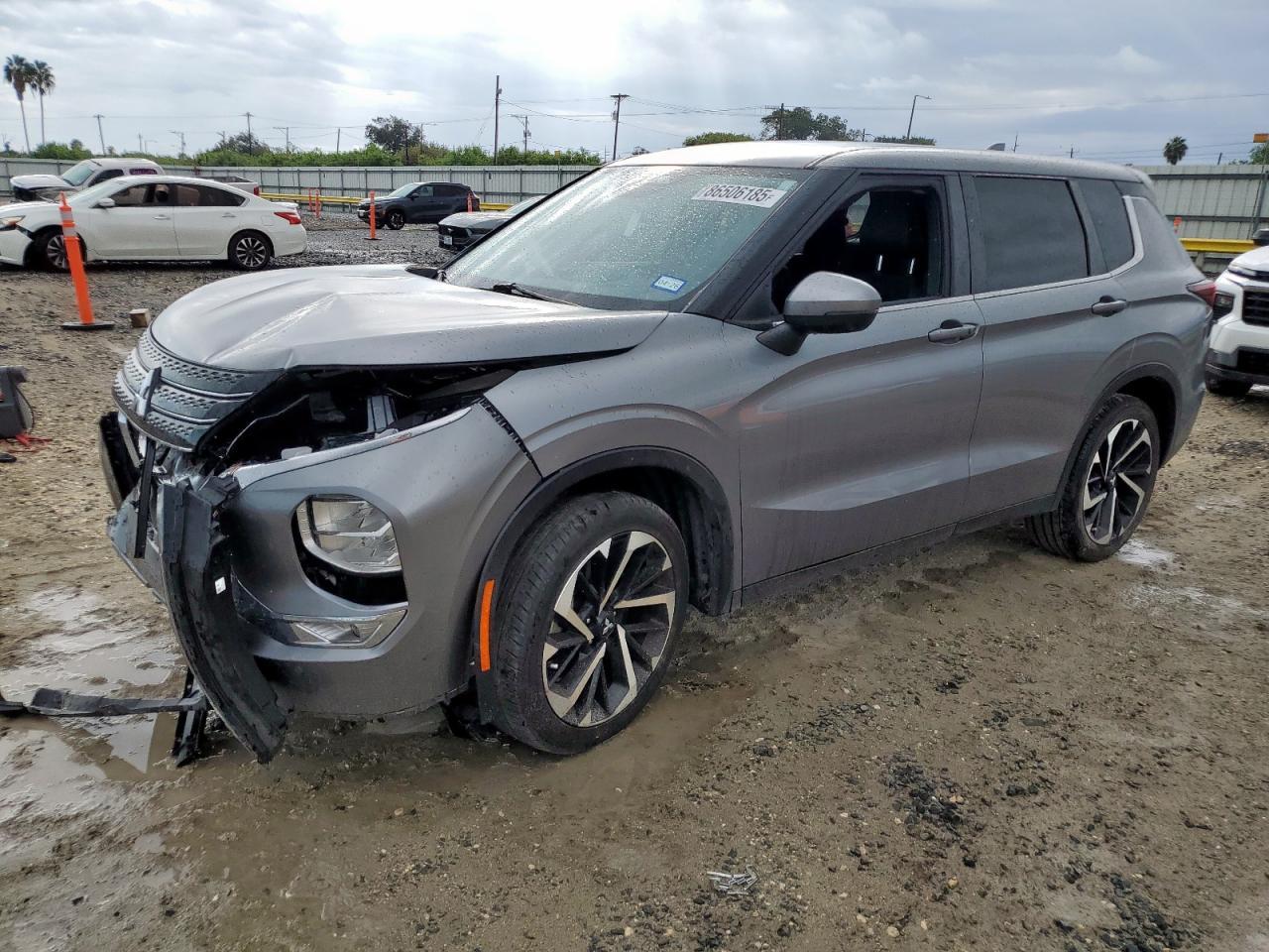 2024 MITSUBISHI outlander