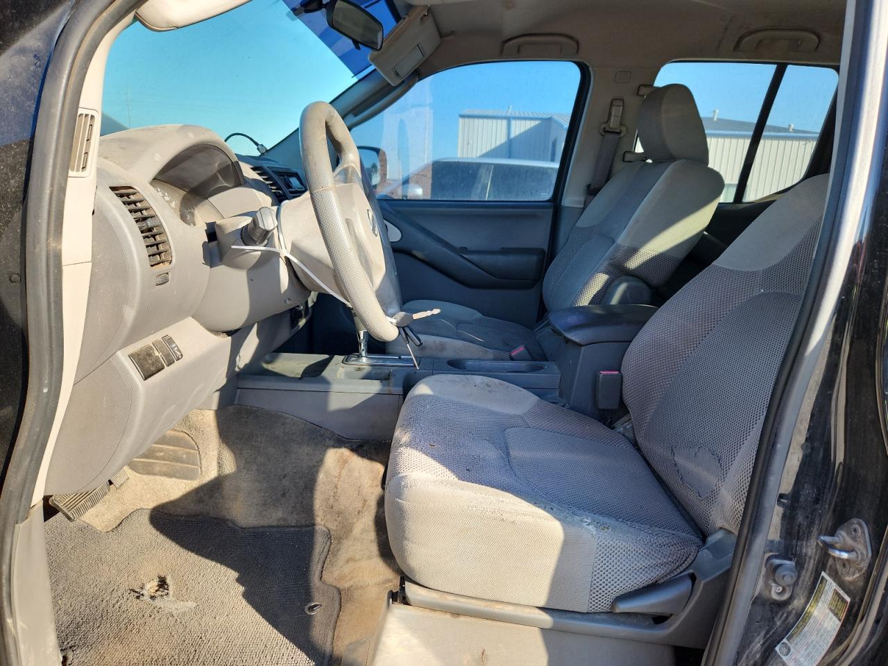 2011 NISSAN Frontier