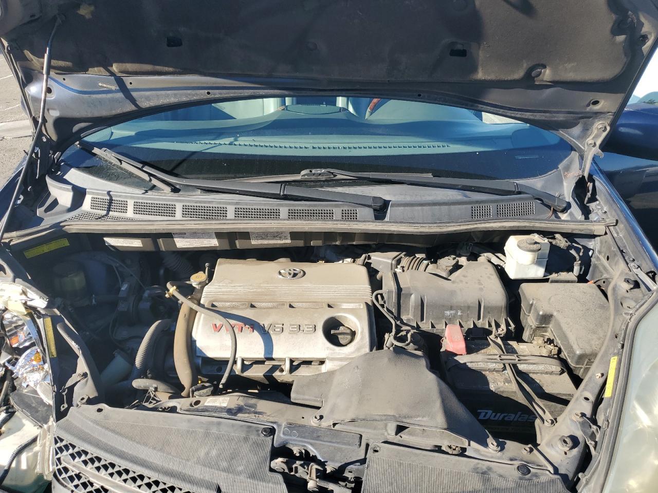 2005 TOYOTA SIENNA