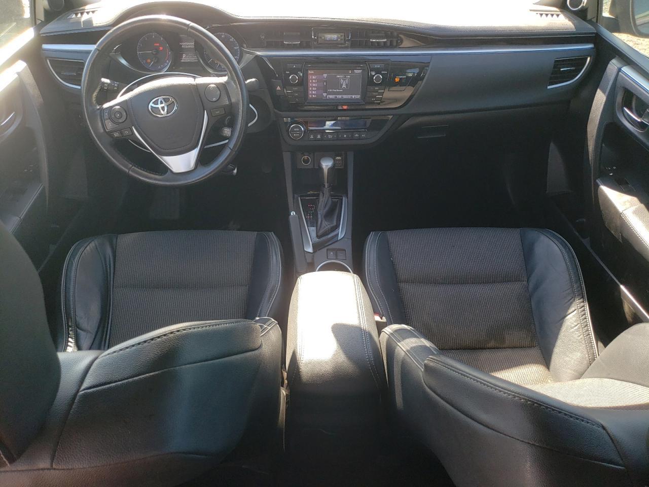 2015 TOYOTA COROLLA