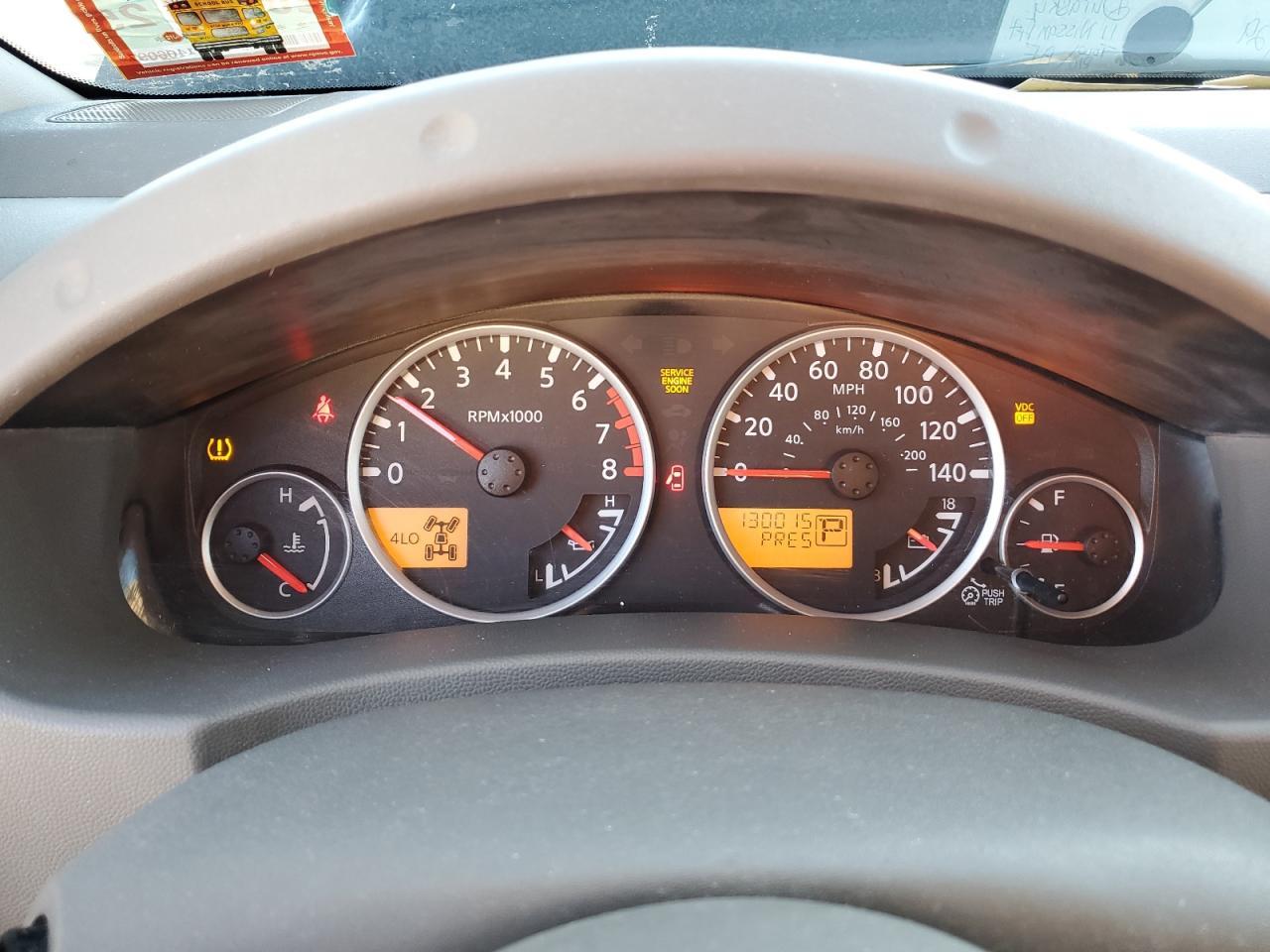 2011 NISSAN Frontier