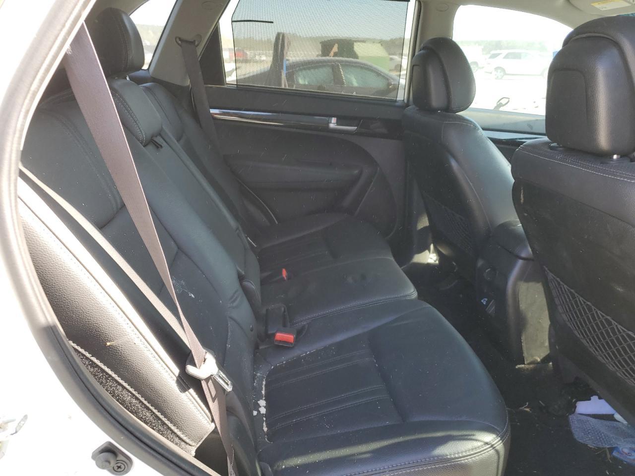 2015 KIA SORENTO