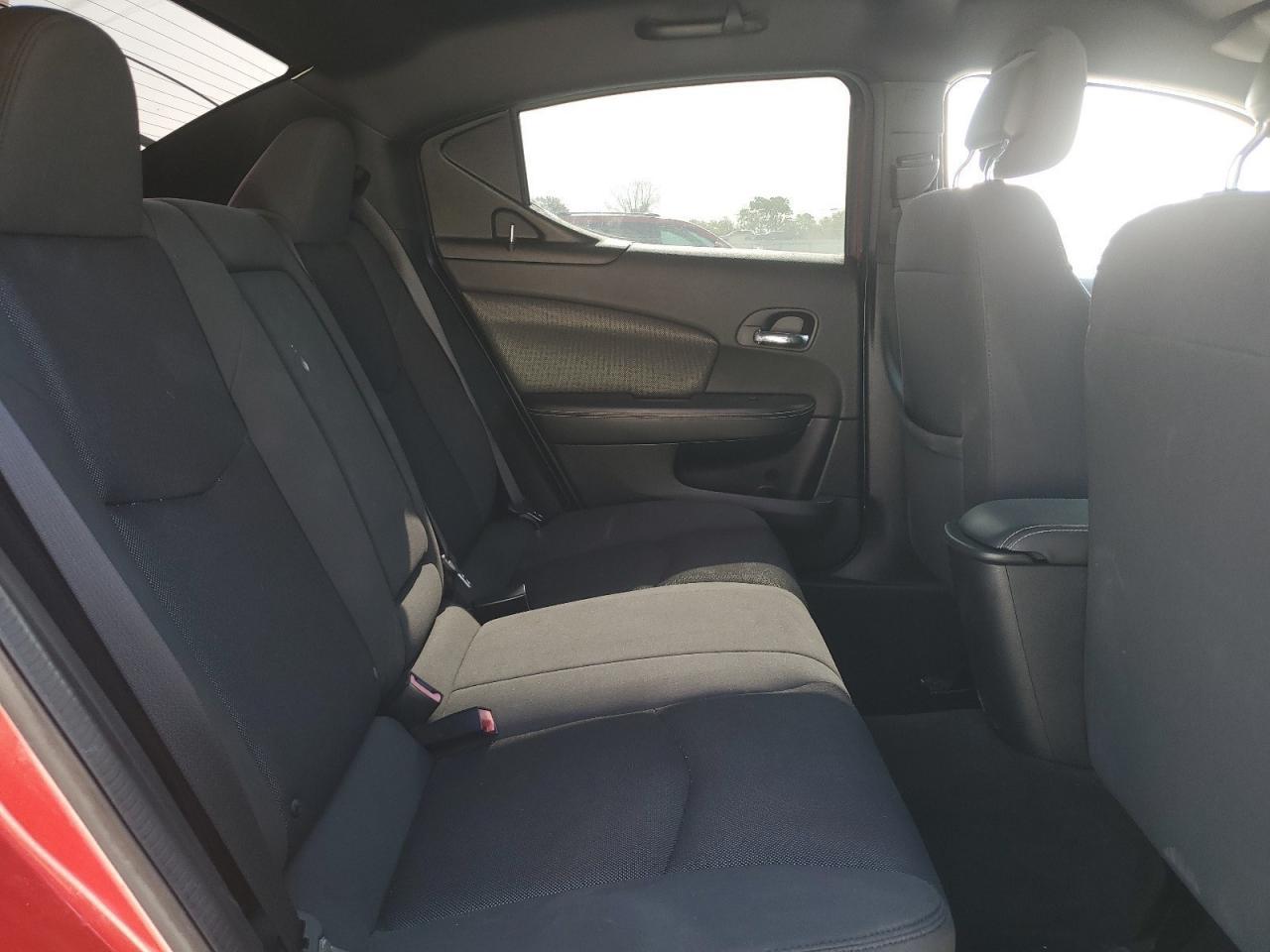 2012 DODGE Avenger