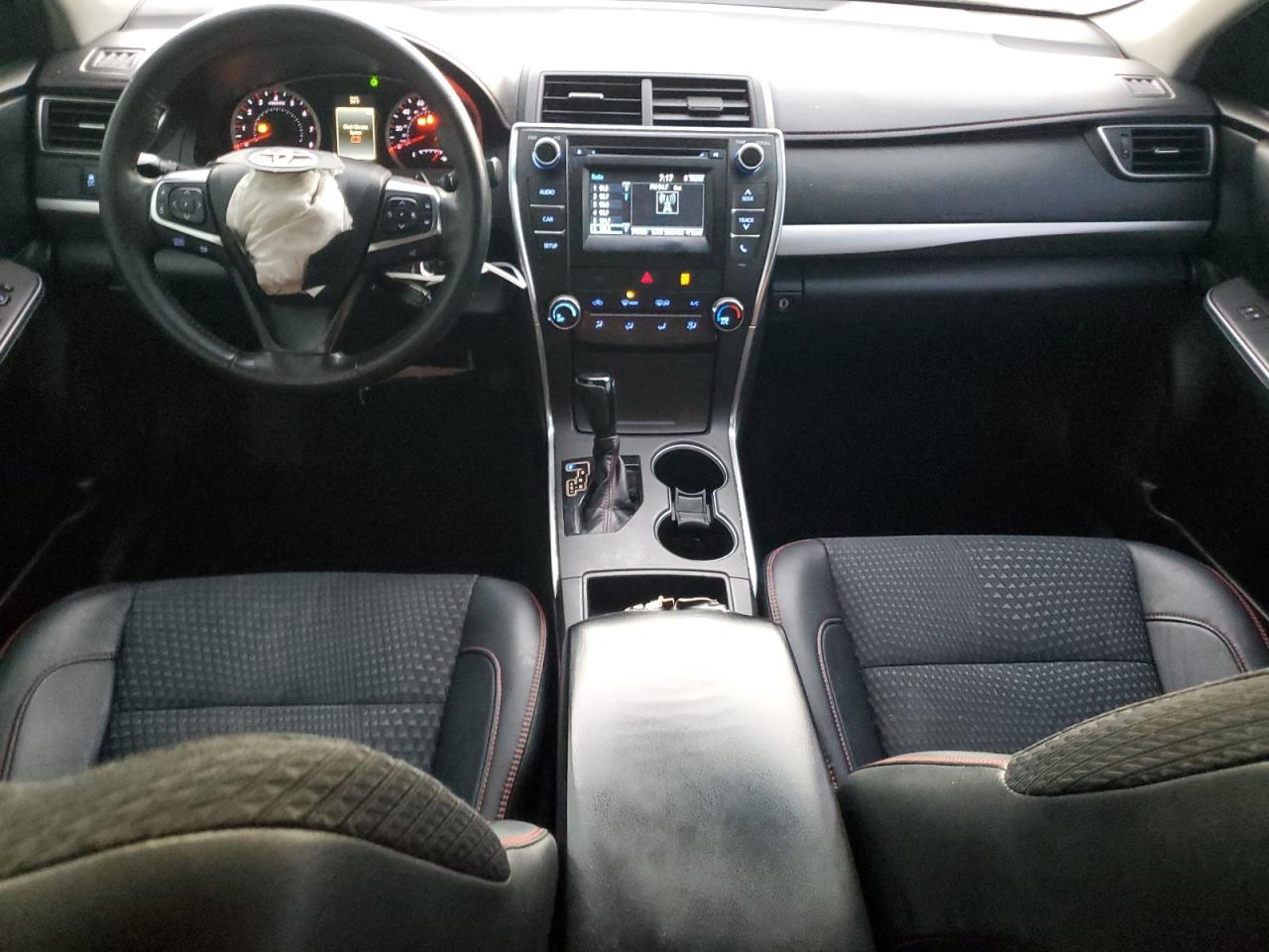2015 TOYOTA CAMRY