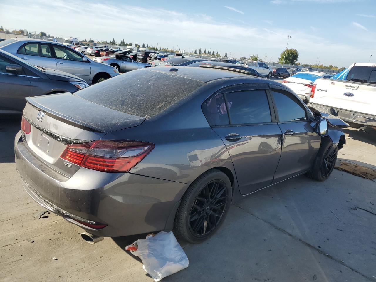 2017 HONDA ACCORD