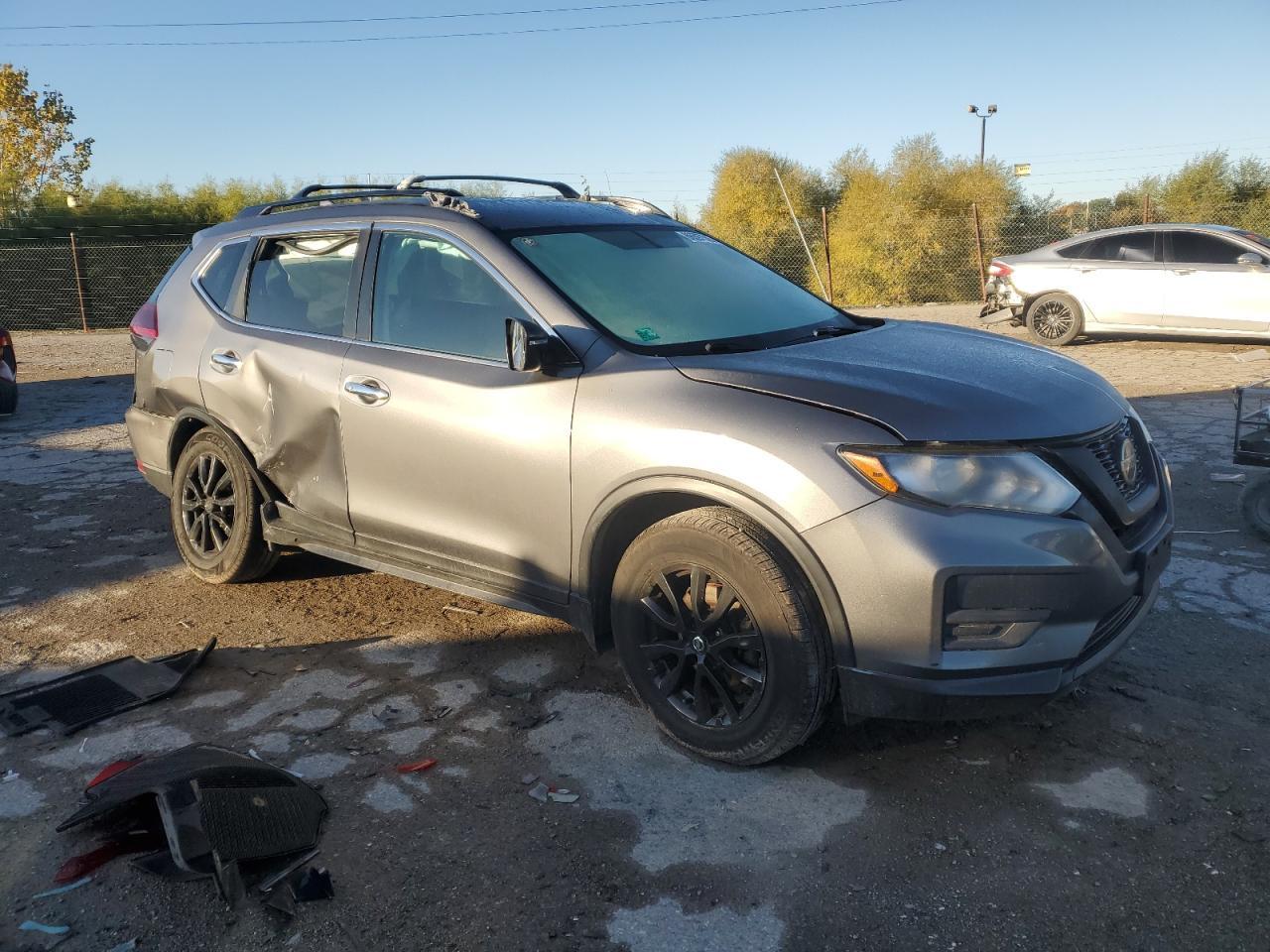 2018 NISSAN ROGUE