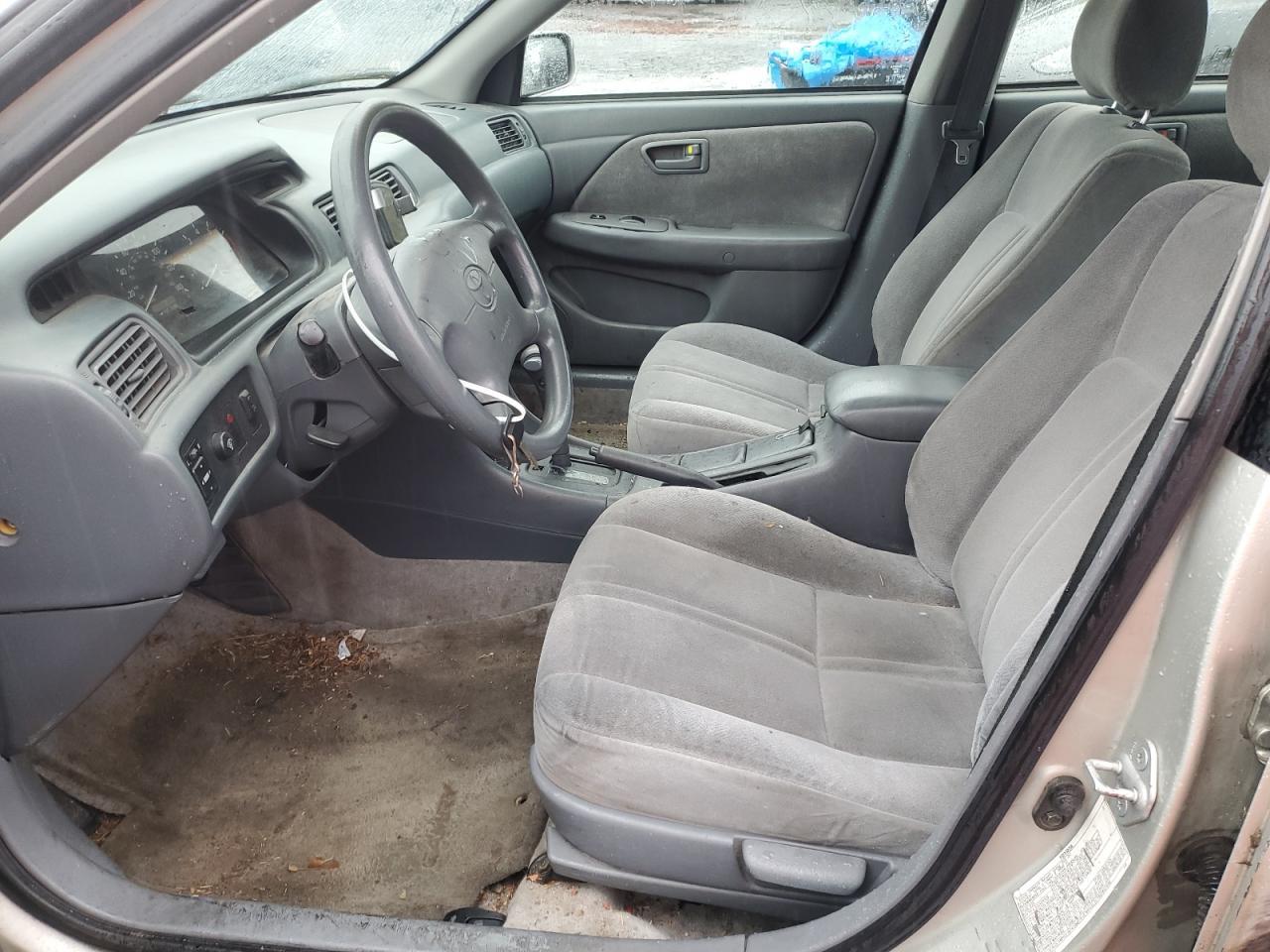 2000 TOYOTA CAMRY