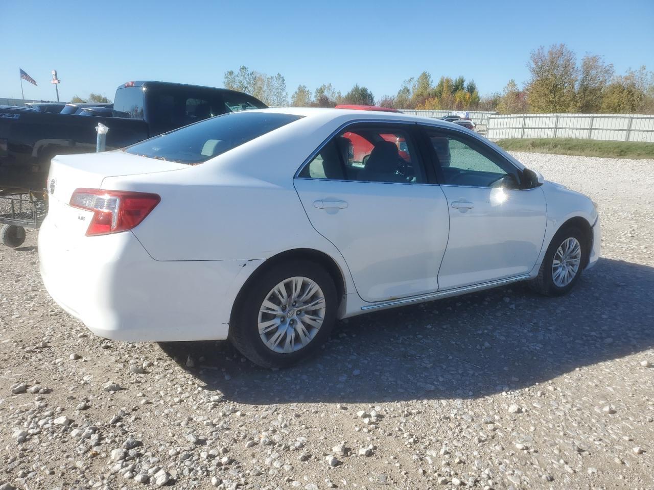 2012 TOYOTA CAMRY