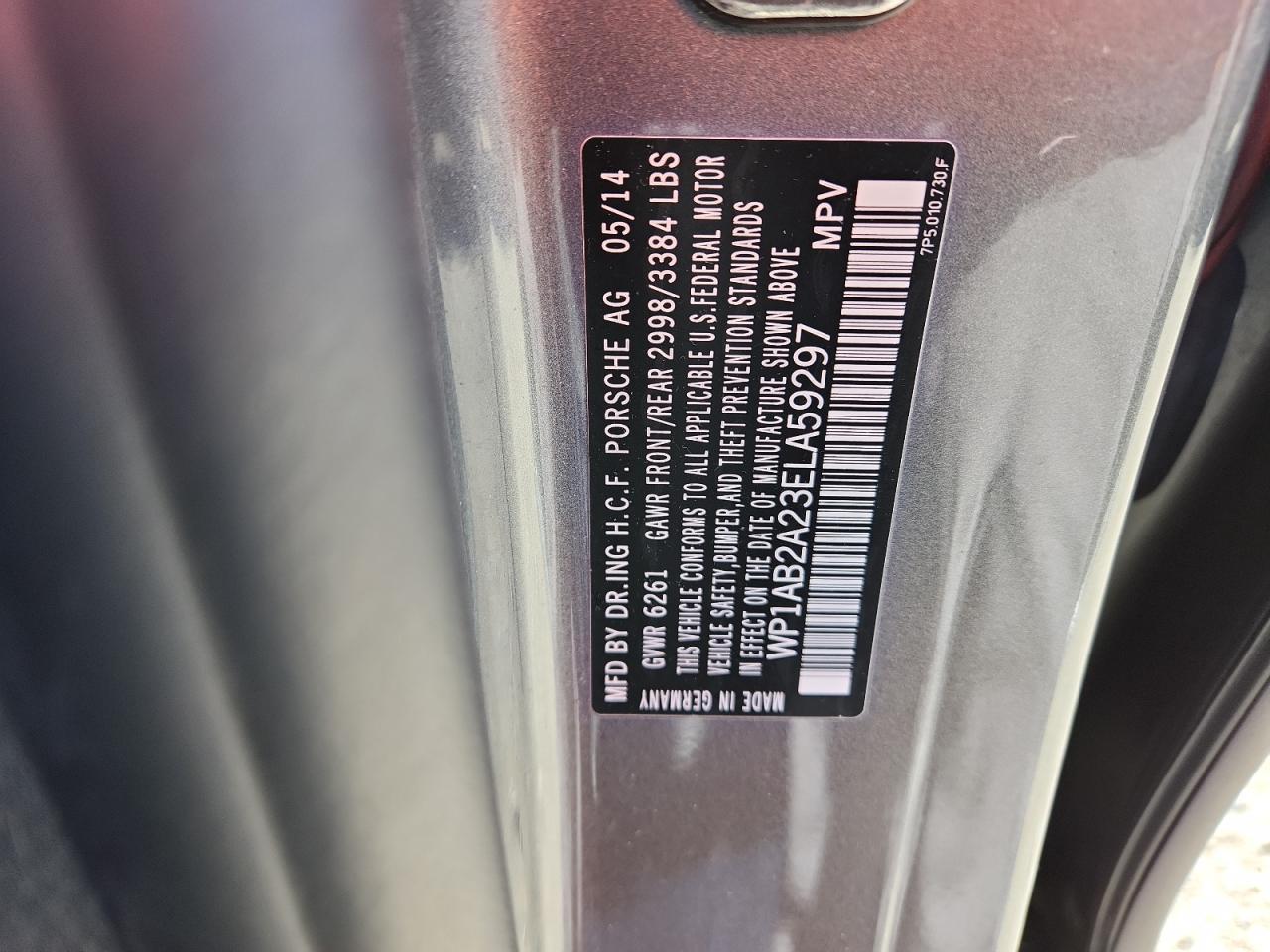 2014 PORSCHE CAYENNE
