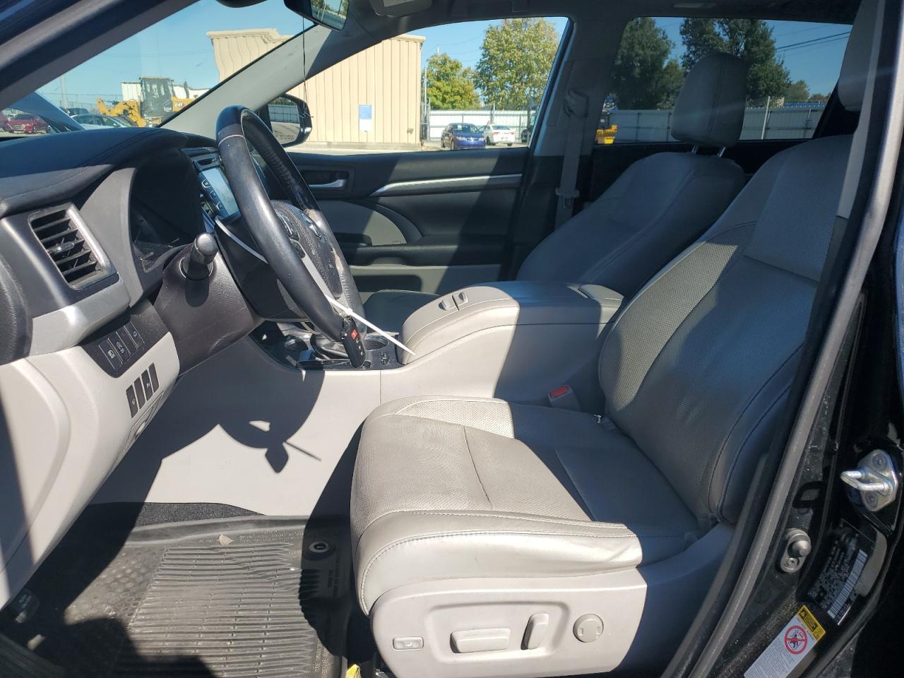 2017 TOYOTA HIGHLANDER