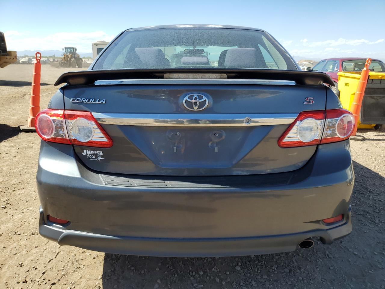 2011 TOYOTA COROLLA