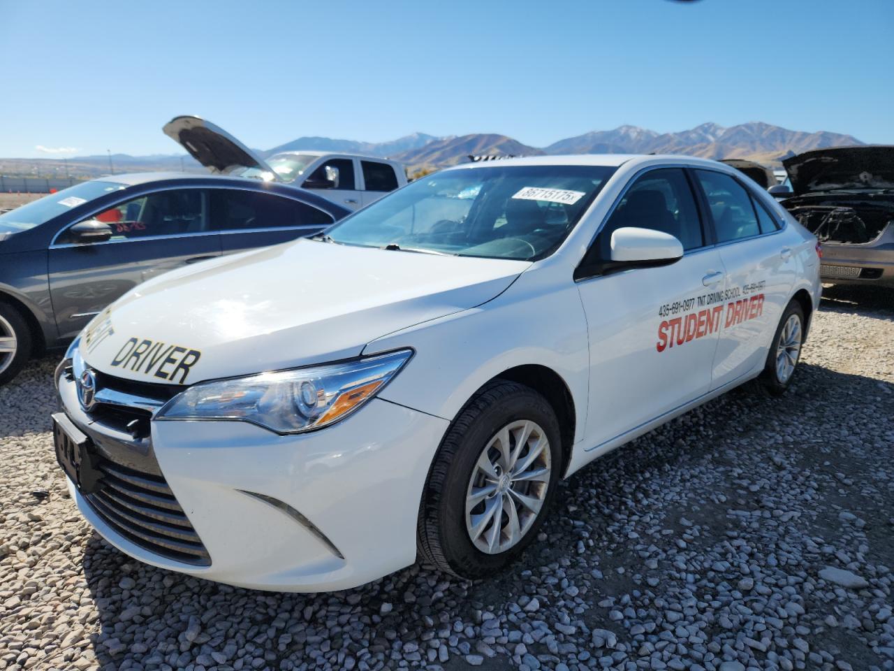 2017 TOYOTA CAMRY