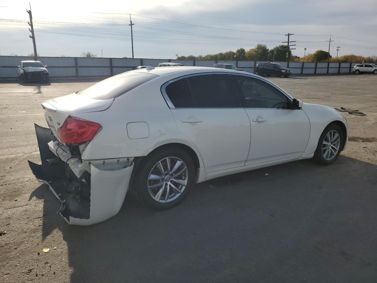 2012 INFINITI G37