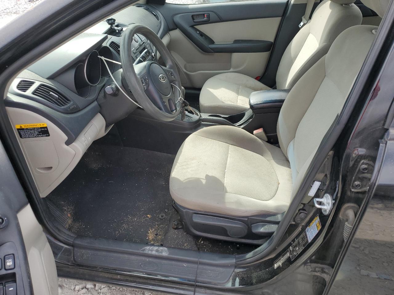 2010 KIA FORTE