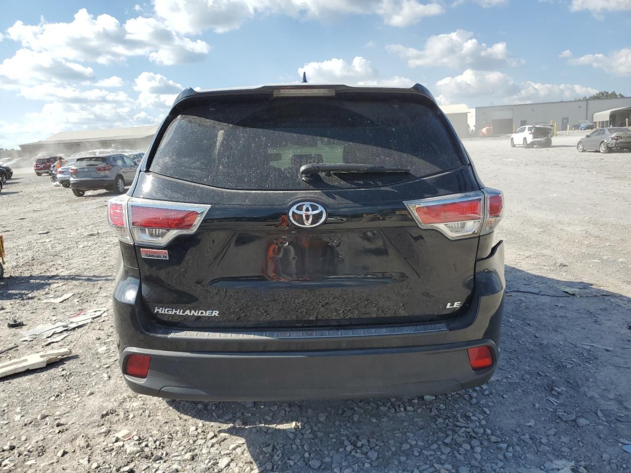 2016 TOYOTA HIGHLANDER