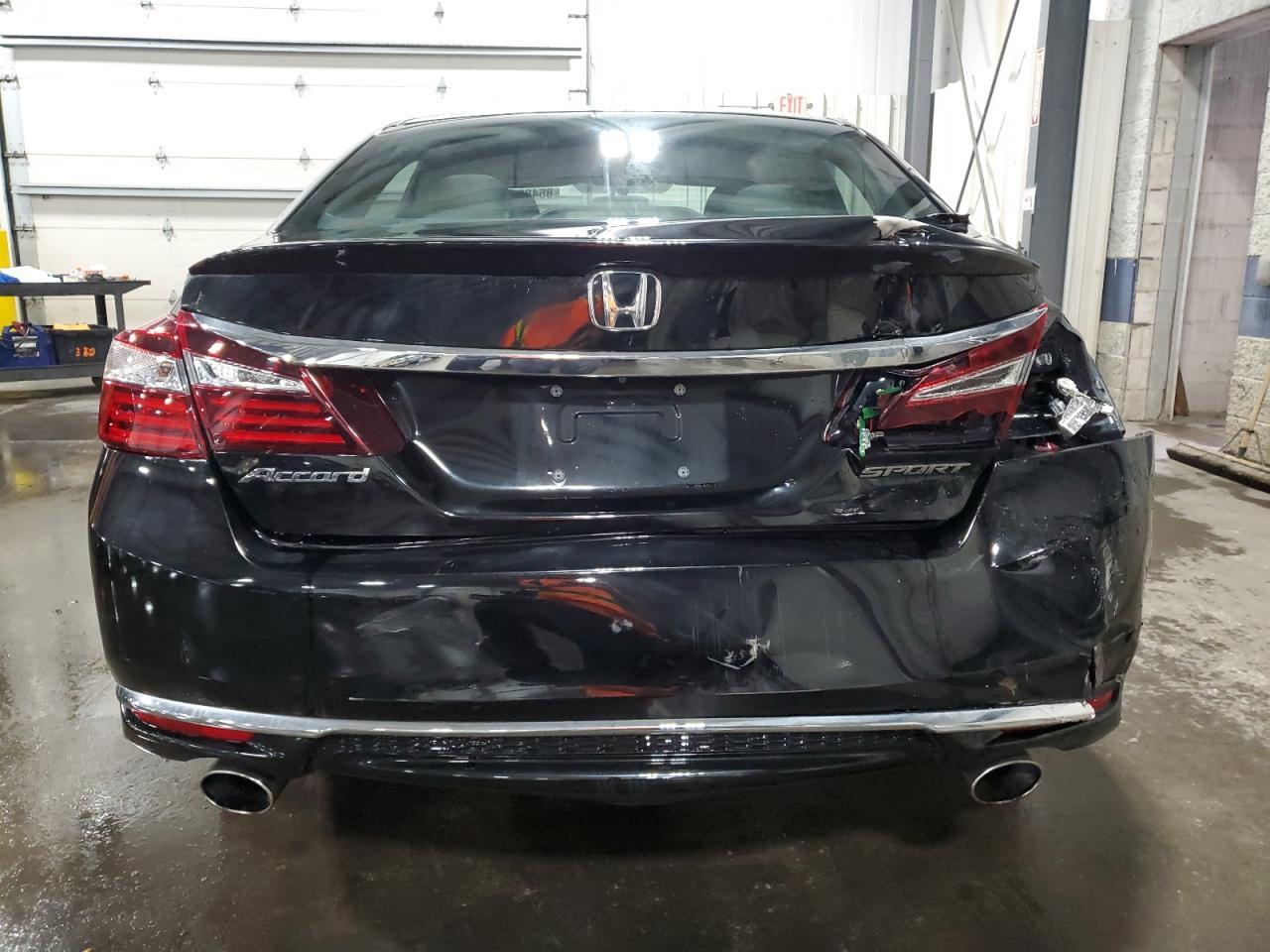 2016 HONDA ACCORD