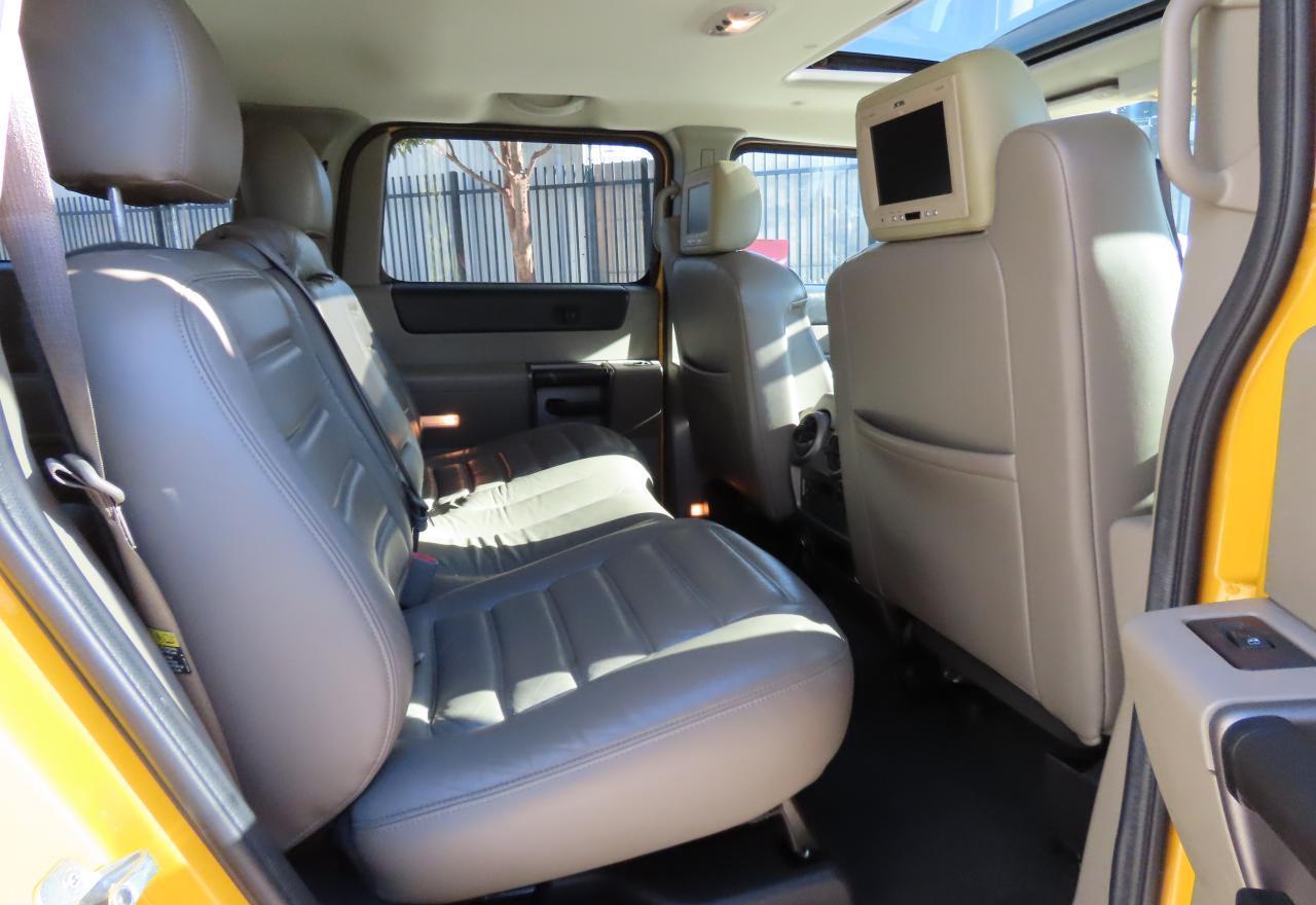 2004 HUMMER H2