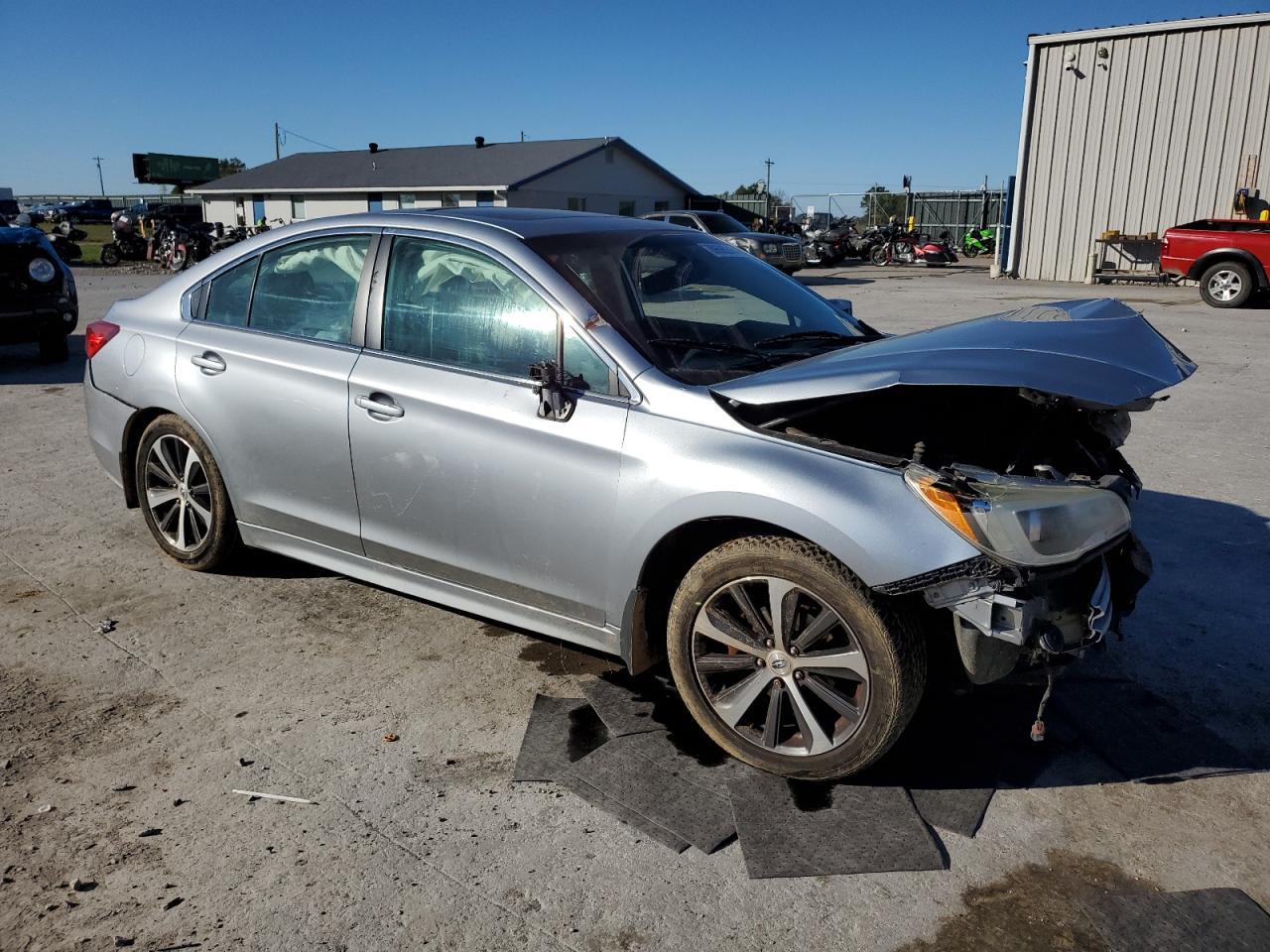 2015 SUBARU Legacy