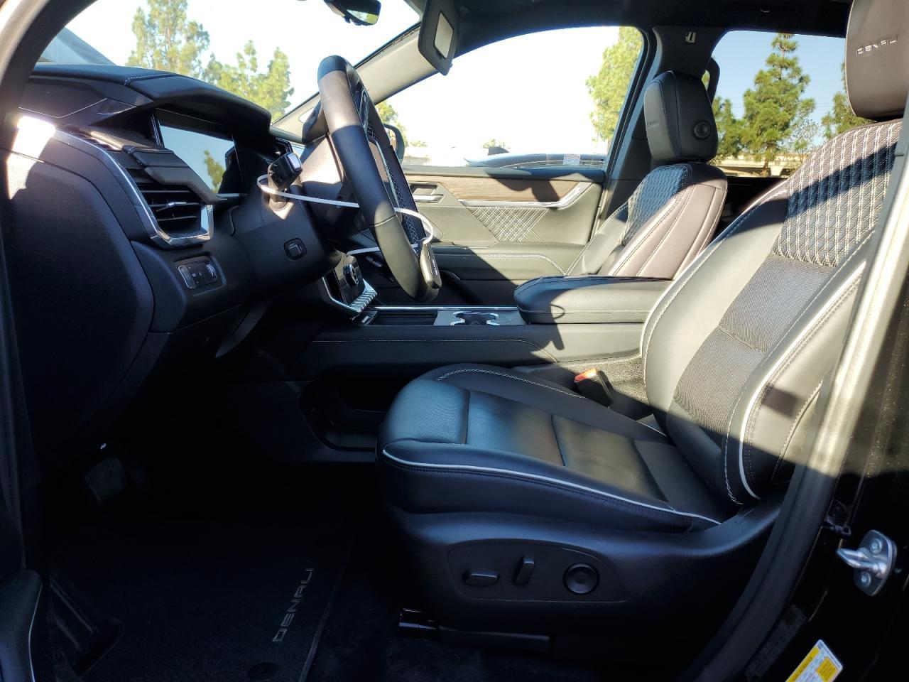 2024 GMC ACADIA