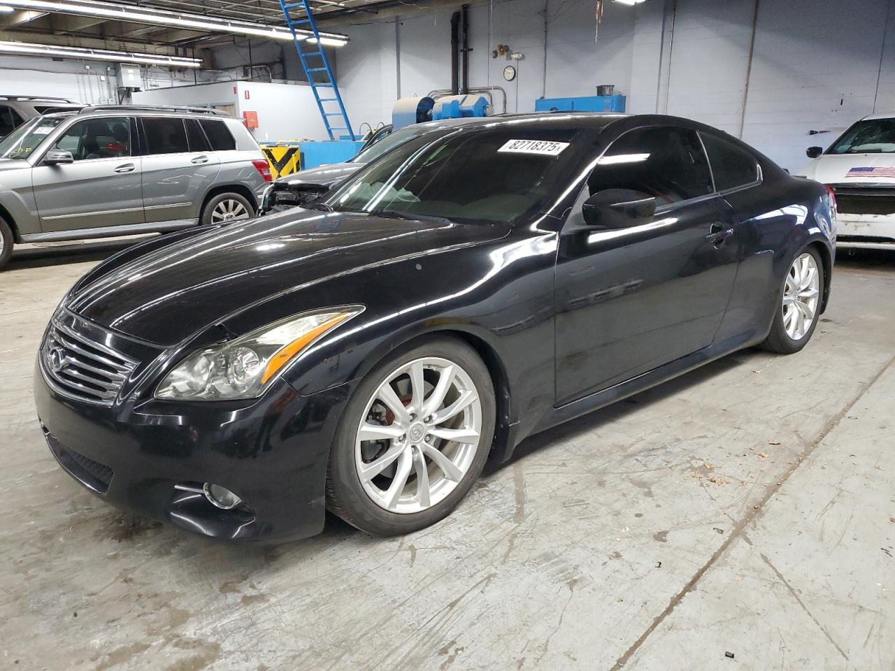 2011 INFINITI G37