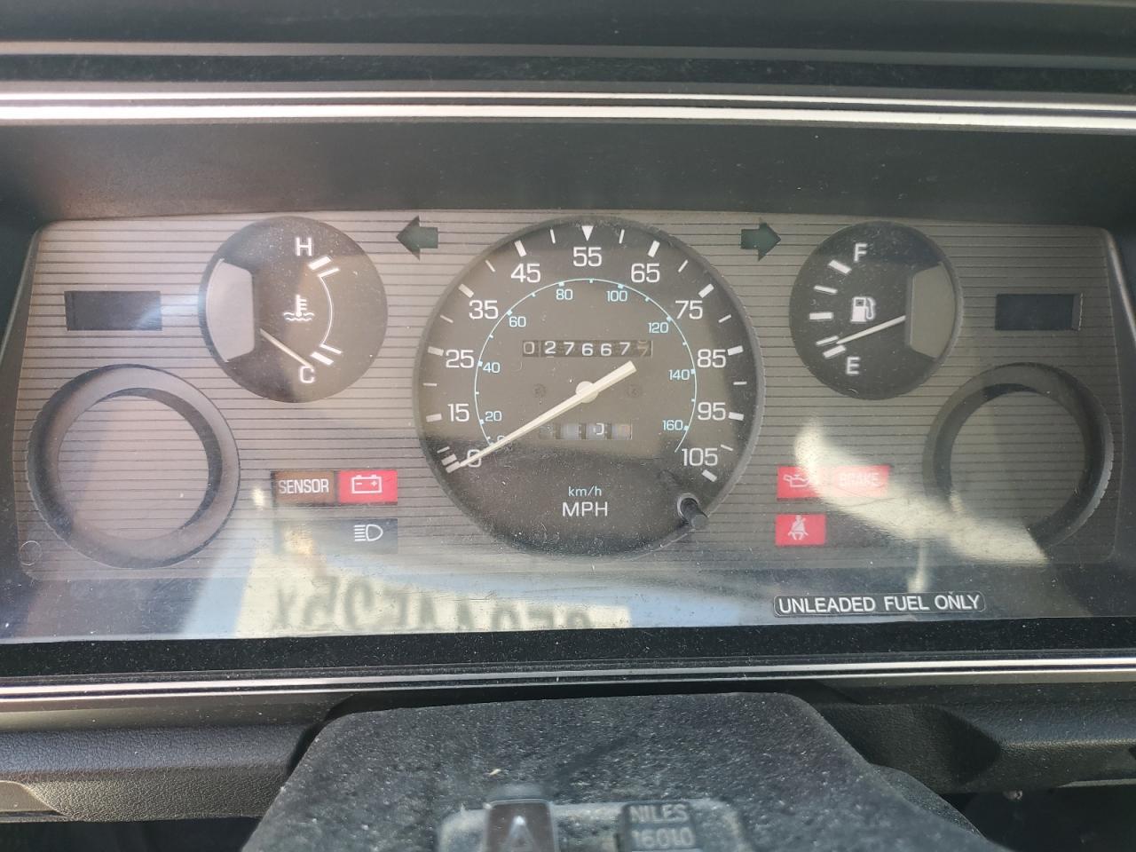 1985 NISSAN 720