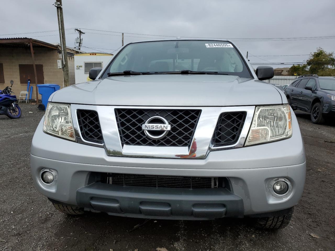 2015 NISSAN Frontier