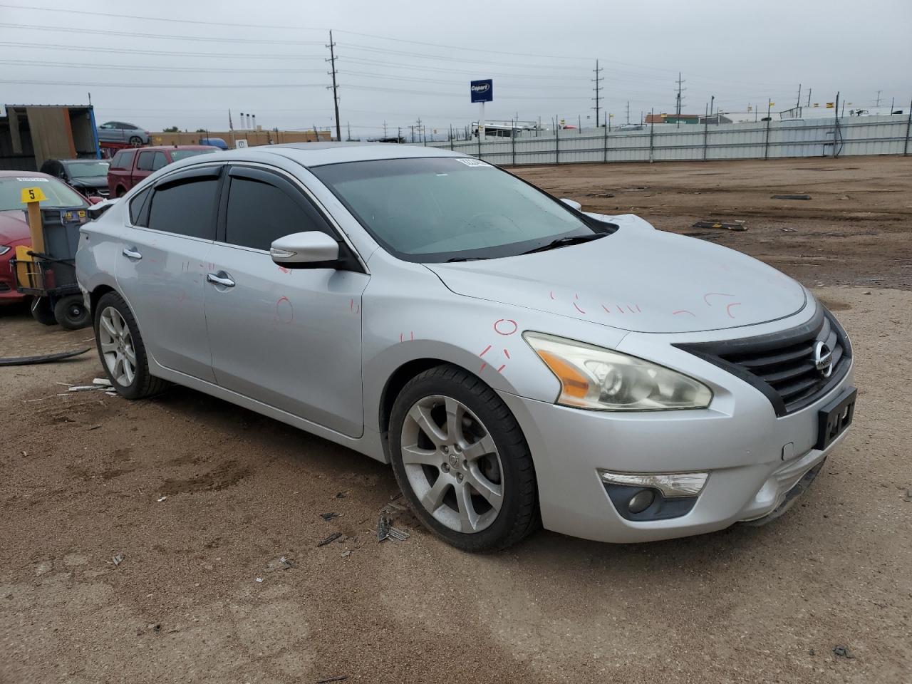 2013 NISSAN ALTIMA