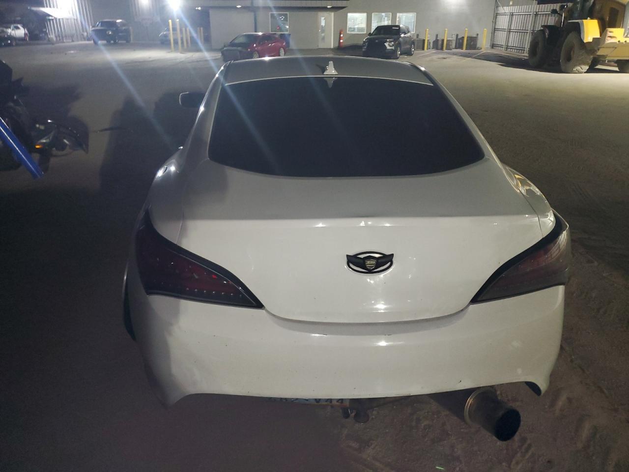 2010 HYUNDAI GENESIS