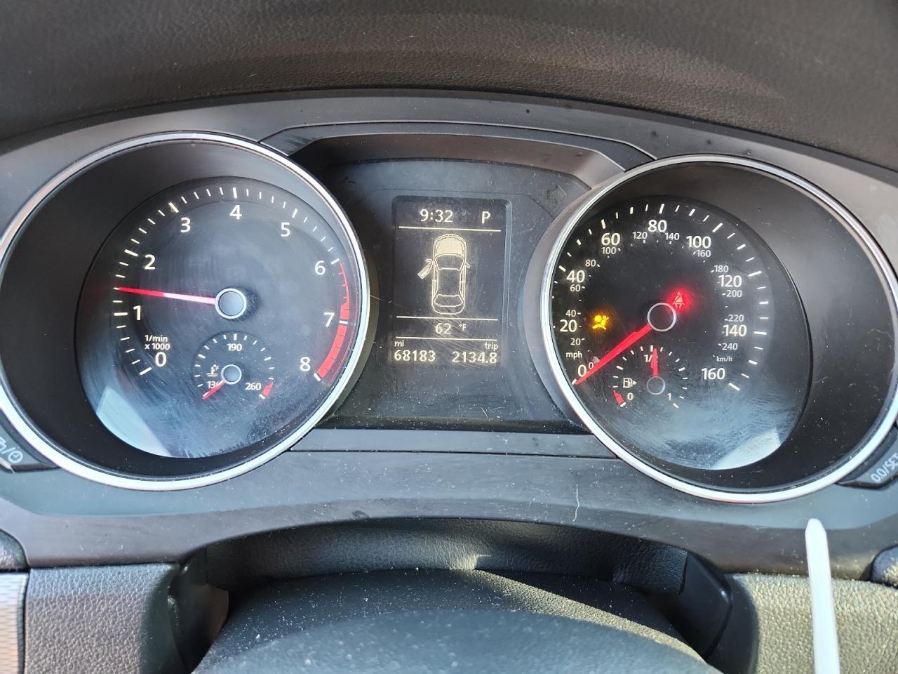 2018 VOLKSWAGEN JETTA