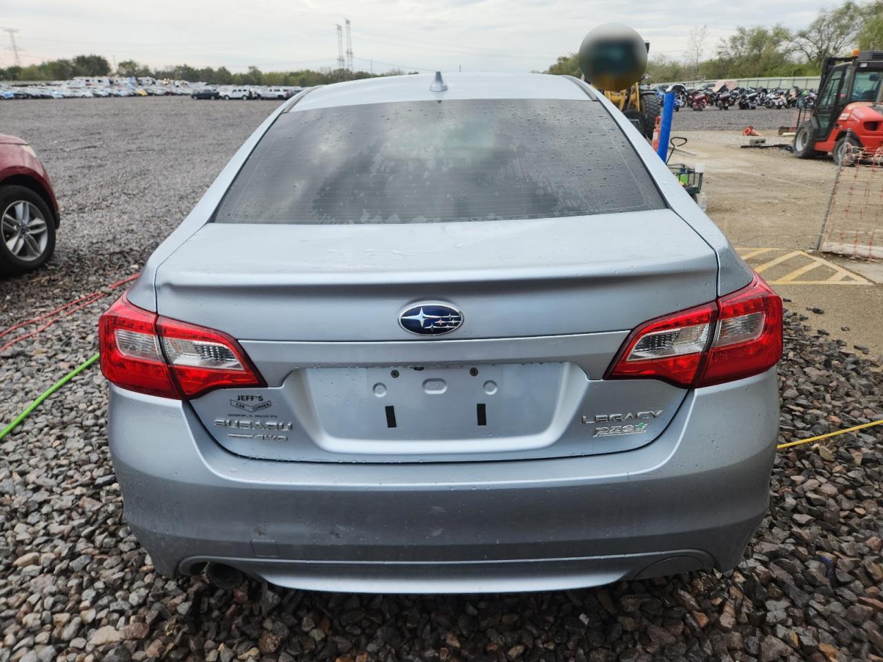 2017 SUBARU Legacy