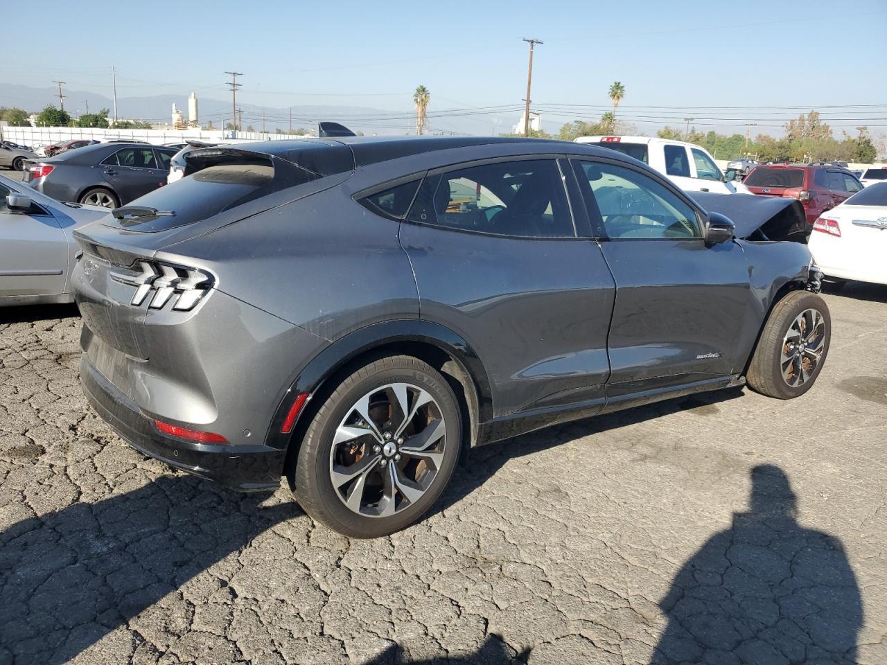 2023 FORD Mustang Mach-E